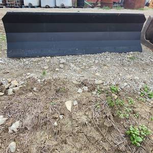lot 554 image: Greatbear 86 Hydraulic Skid Steer Dozer Blade