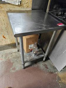 lot 7526 image: Stainless Steel Commercial Kitchen Prep Table with Undershelf 24