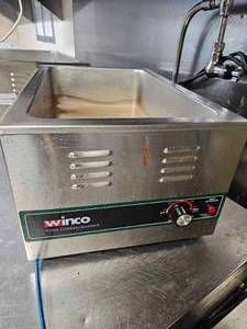 lot 7535 image: Winco FW-S600 Electric Food CookerWarmer 1500W
