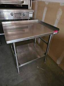 lot 7556 image: Stainless Steel Commercial Equipment Stand with Undershelf&nbsp