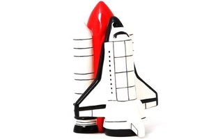lot 2435 image: Pacific Giftware Space Shuttle Attractives Salt Pepper Shaker Made of Ceramic