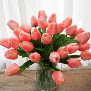 lot 7231 image: 30pcs Real Touch Tulips PU Artificial Flowers, Fake Tulips Flowers for Arrangement Wedding Party Easter Spring Home Dining Room Office Decoration (Peach)