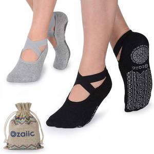 lot 8402 image: Ozaiic Yoga Socks for Women Non-Slip Grips & Straps, Pilates
