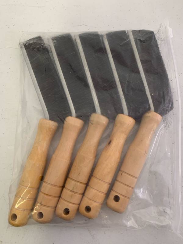 lot 929 image: Cleaning Brushes Horsehair Moustache Drilling Pipe dope tire Brush Drill Pipe dope Brush Horsehair