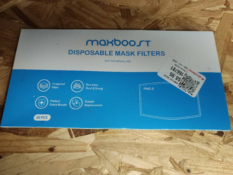 lot 979 image: Disposable mask filters 30 pieces