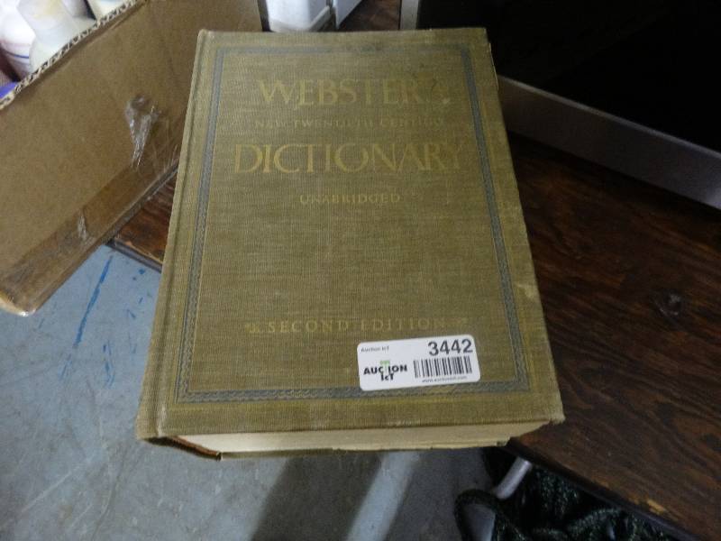 lot 3442 image: HUGE Webster dictionary