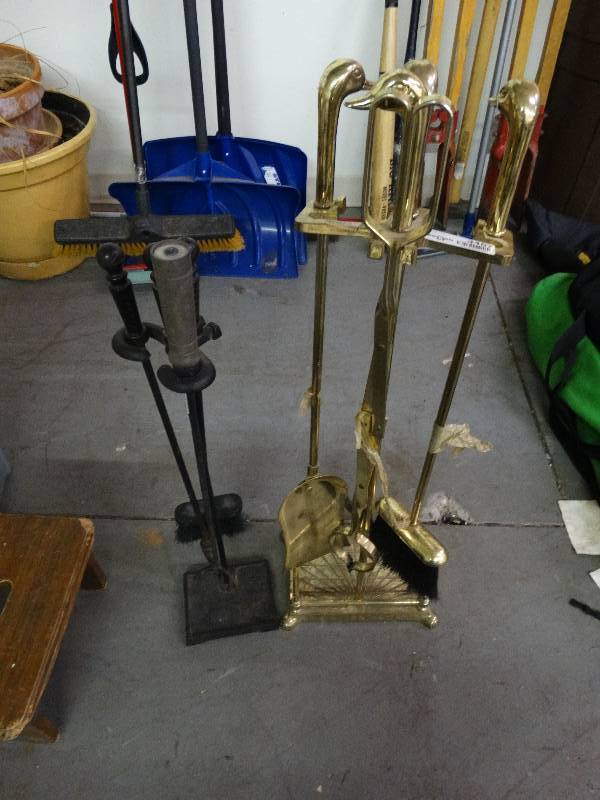 lot 3467 image: 2 fireplace tool sets