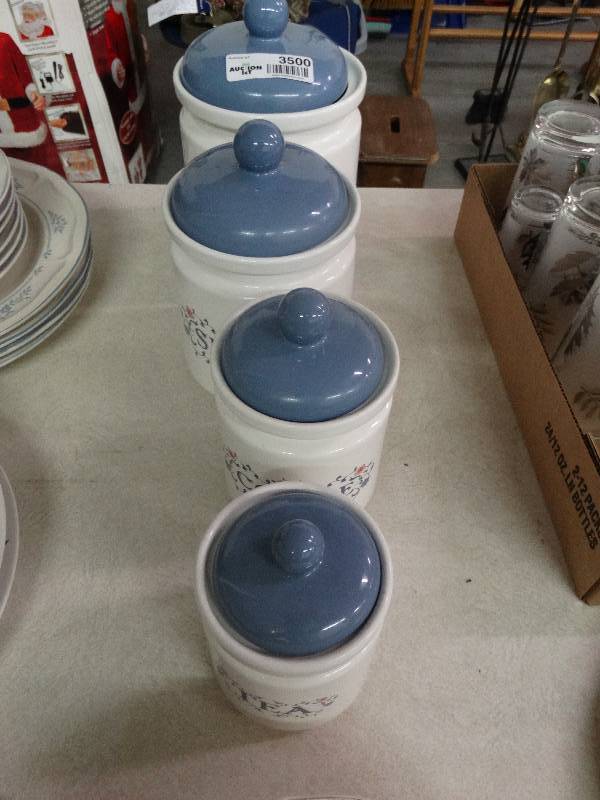 lot 3500 image: 4 pc cannister set w lids