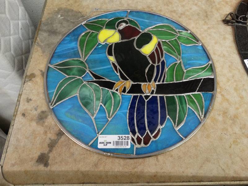 lot 3528 image: Large Staind Glass Parrot Sun Catcher