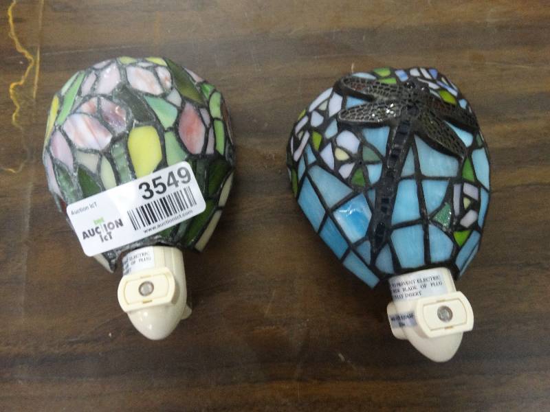 lot 3549 image: 2 Stained Glass Night Lights.