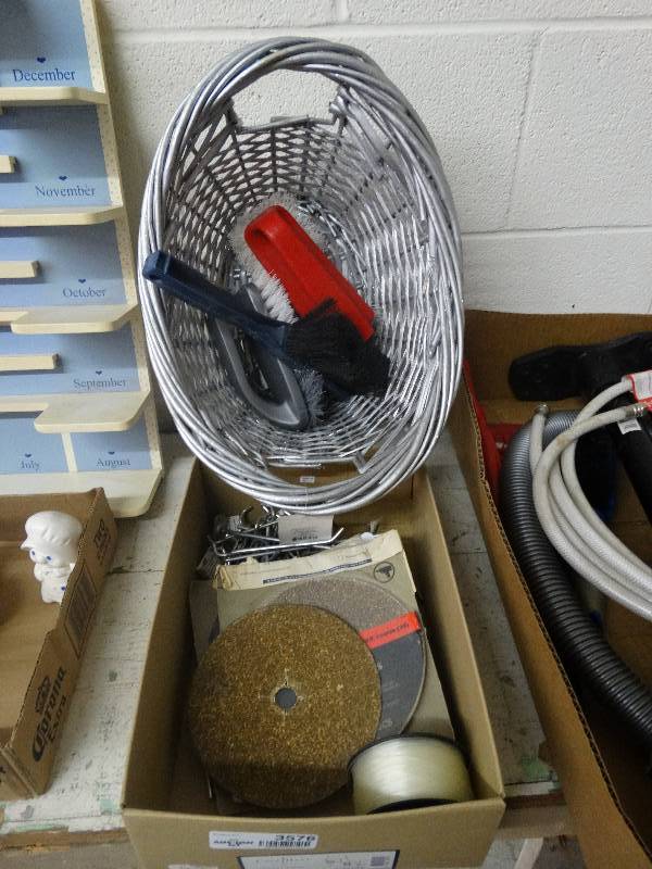 lot 3576 image: Peg Hooks, Sanding Disks, Basket & Cleaning Brushes.