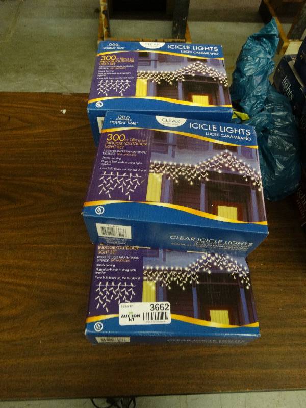lot 3662 image: 5 Sets of Icecicle Llights