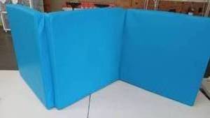 lot 4105 image: Folding Exercise Mat - Bright Blue