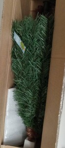 lot 4109 image: Costway Artificial Christmas Tree Model CM24083