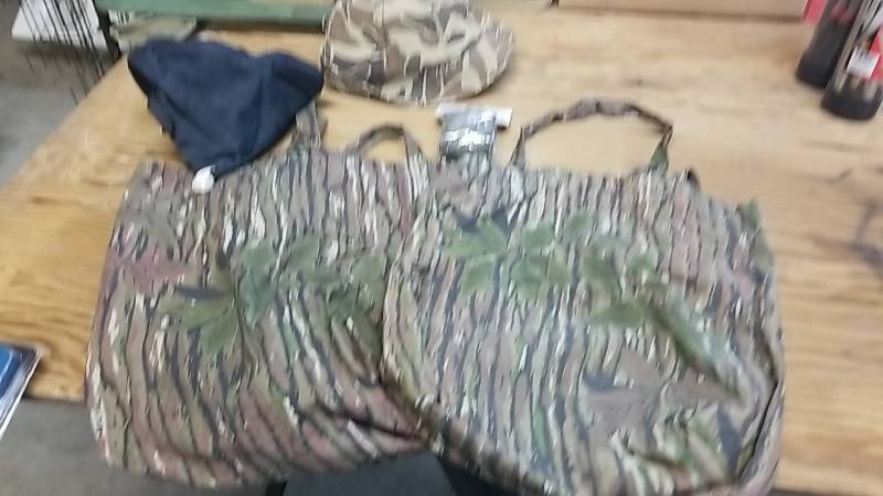 lot 73 image: Camo Lot- Bags-Duck Hunters Hat- Camo Head Net