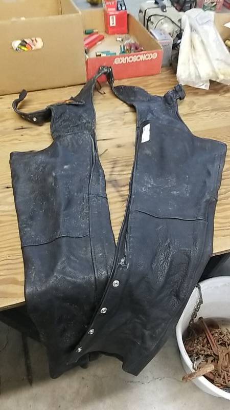 lot 77 image: Leather Motorcycle Riding Chaps-  XS