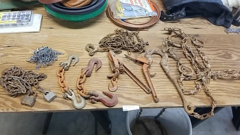 lot 96 image: Chains and Come A Long Lot- Hooks Too