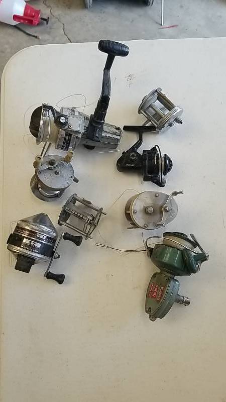 lot 120 image: Lot of Fishing Reels- Use- Parts-Repair