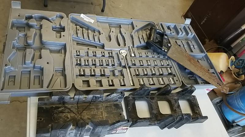 lot 134 image: Tool Lox- Sockets and Miter Box and Saws