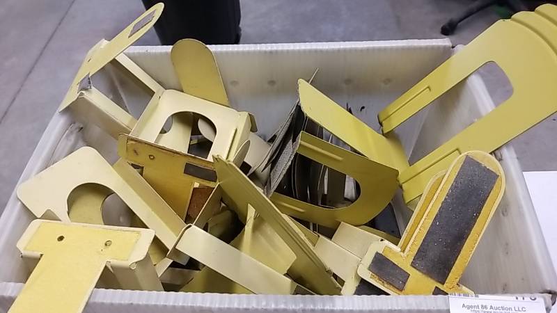 lot 176 image: Large Lot of Metal Bookends  15 or more