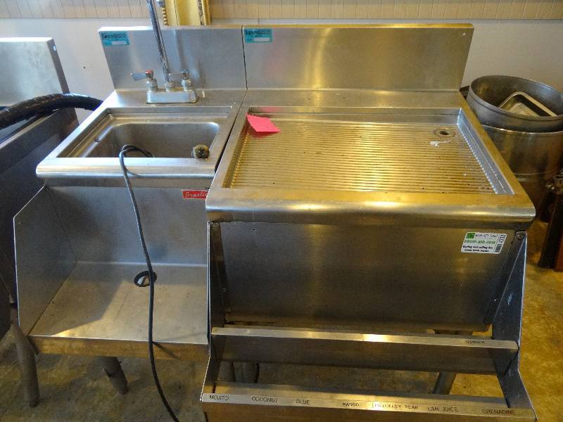 lot 6179 image: Prestige Stainless Sink and Stand