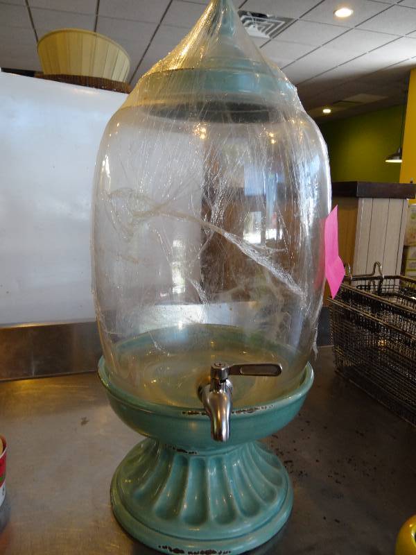 lot 6183 image: 2 Gallon Beverage Dispenser and Stand  BlueGreen in Color