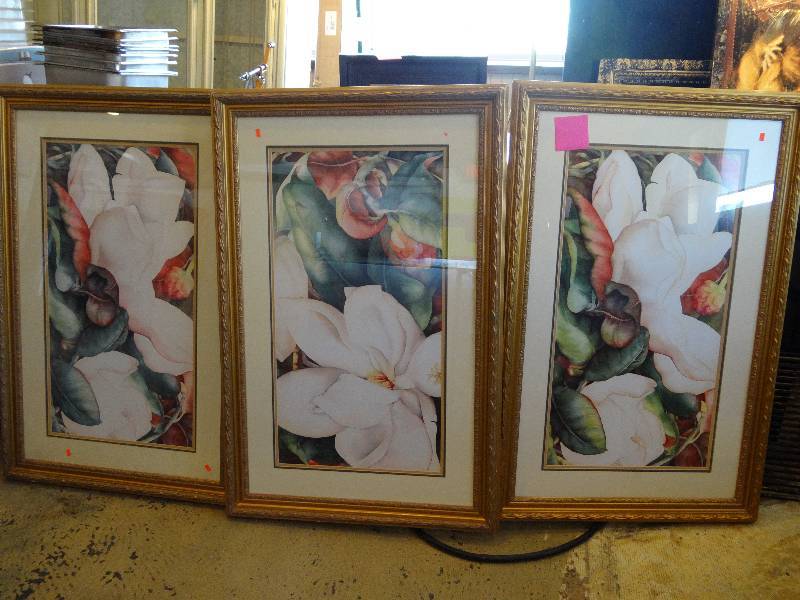 lot 6188 image: Lot of 3 Floral Paintings