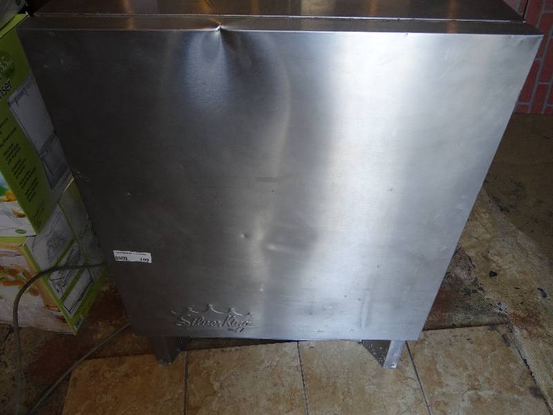 lot 6209 image: Silverking Milk Dispenser, Model SK-2