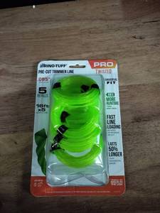 lot 2039 image: Rino-Tuff Pro Twisted Pre-Cut Trimmer Line .095 16ft x 5 Refills