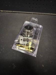 lot 6412 image: Door Lock Cylinder Assembly with Keys