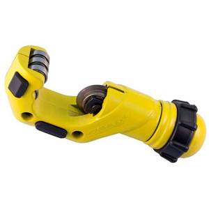 lot 10236 image: 12 in. - 1 in. O.D. Pipe Size Corrugated Stainless Steel Tubing Cutter (D)