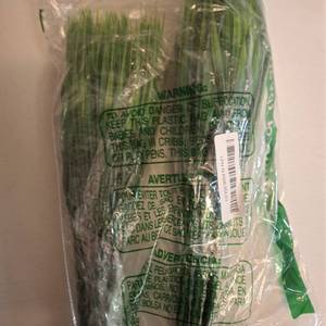 lot 18164 image: Ouddy Decor Artificial Wheat Grass Fake Plants Outdoor UV Resistant Greenery Stems Plastic Shrubs for Patio Garden Farmhouse Front Porch Window Box Home Decor