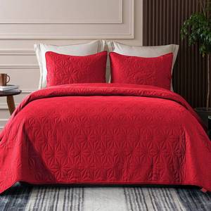 lot 18318 image: Whale Flotilla King Quilt Bedding Set, Soft Bright Red Bedspreads Quilts King Size for All Seasons, 3 Pieces Lightweight Geometric Star Pattern Coverlet