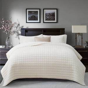 lot 18344 image: RECYCO Luxury Velvet Quilt Set King Size, Lightweight Velvet Comforter Set, Oversized Bedspread Coverlet Quilted Bedding Set, with 2 Matching Pillow Shams, for All Season, Cream White - Retail $85.6