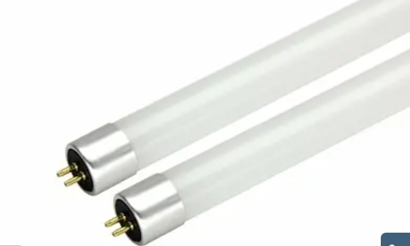 lot 9112539 image: GE MaxLite L12T5DE235-CG LED T5 Bypass Tubes 25-Pack