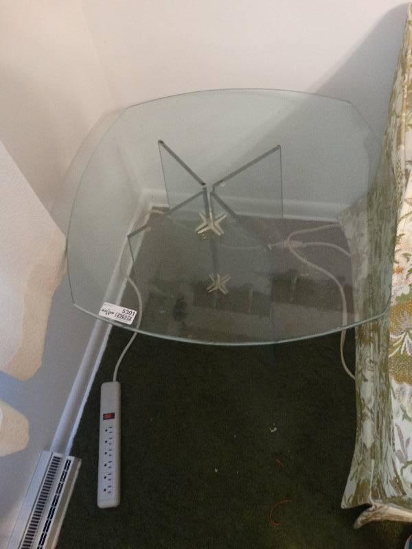 lot 5301 image: Glass side table.