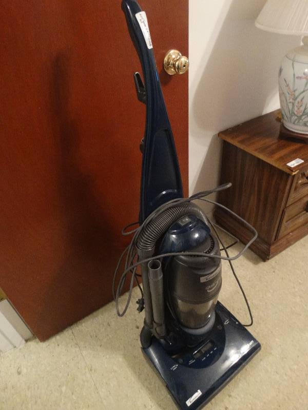 kenmore grab and go vacuum