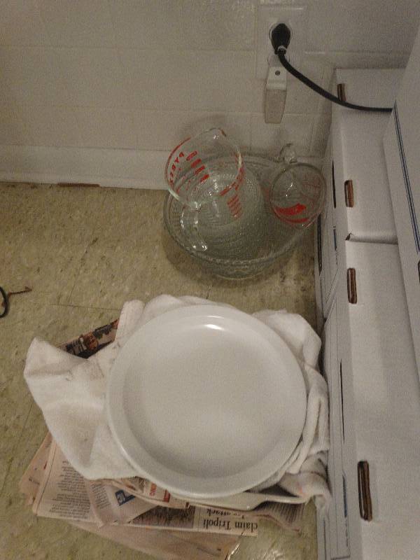 lot 5440 image: Miscellaneous lot of glassware.