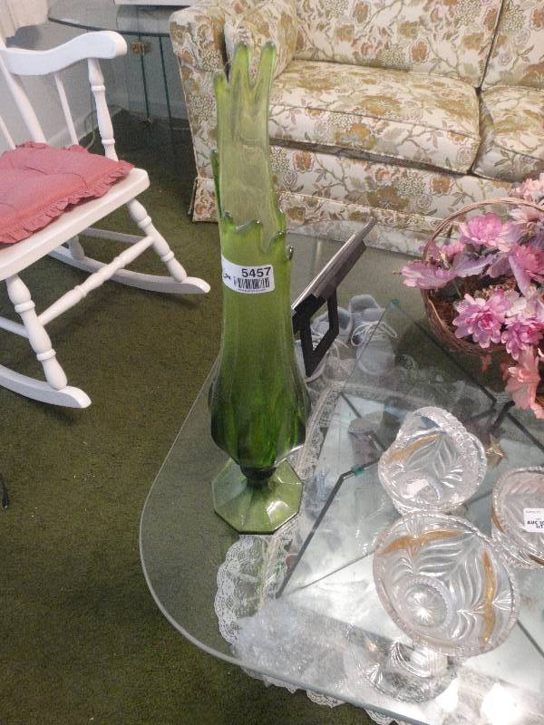 lot 5457 image: Large unique green vase.