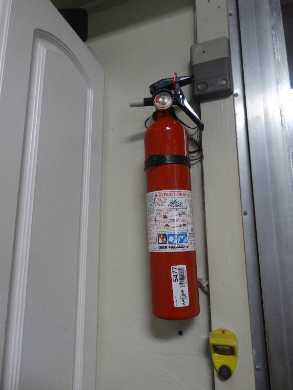 lot 5477 image: Fire extinguisher.
