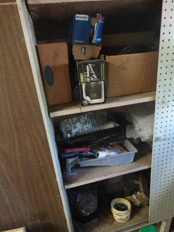 lot 5496 image: Contents in and on cabinet.
