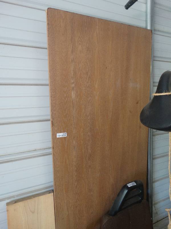 lot 5548 image: 2 doors.