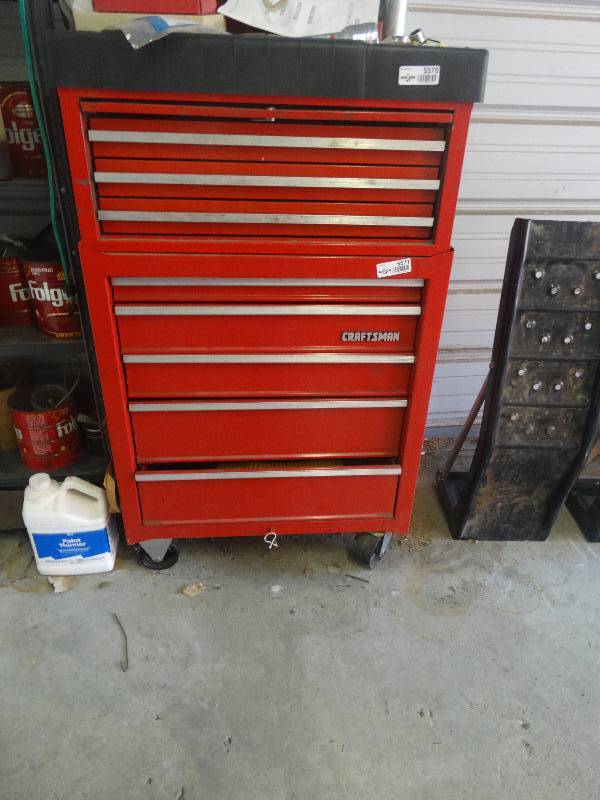 lot 5571 image: Craftsman tool chest.