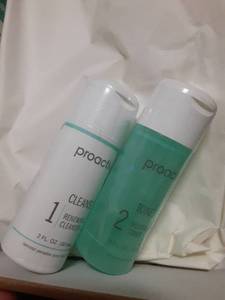 lot 40899 image: Proactiv MD 3-Step Routine, Ultra-Gentle Face Cleanser, 0.1% Adapalene Gel Treatment, Ultra-Hydrating Moisturizer, 30-Day Acne Treatment Kit