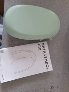 lot 40965 image: BlueTooth Label Maker
