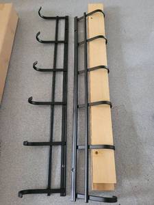 lot 41040 image: Two Pack Black Steel Hook, Six Hooks