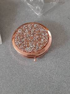 lot 41091 image: Compact Mirror