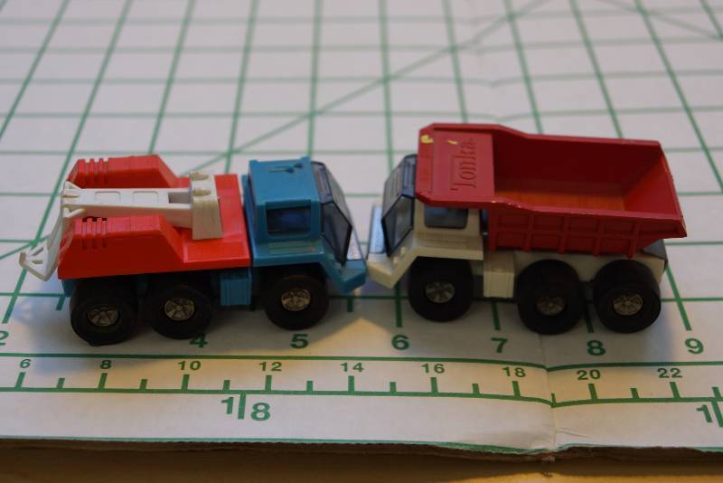 lot 384 image: Lot of 2 USA Made Tonka Toys-  Dumptruck and Crane