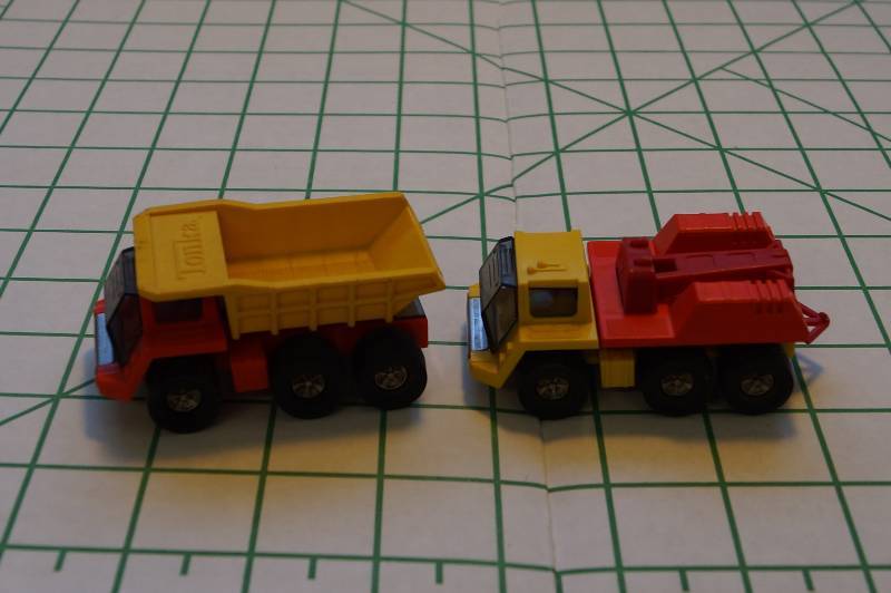 lot 382 image: Lot of 2 Vintage Tonka Trucks- Toys