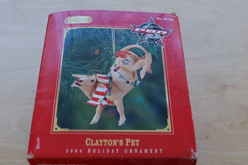 lot 409 image: 2004 PBR Christmas Ornament- Claytons Pet